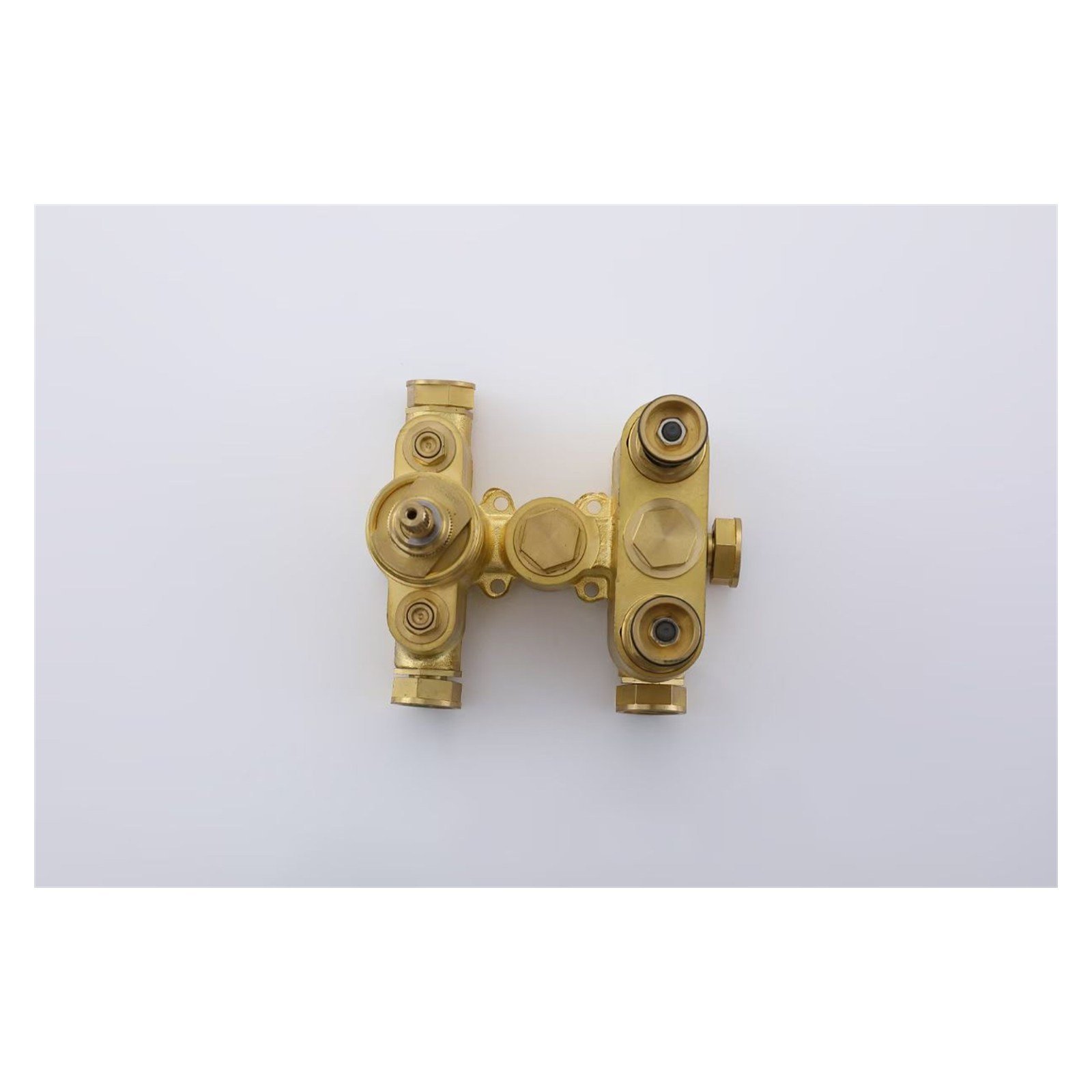 Concealed brass valve body configuration 6