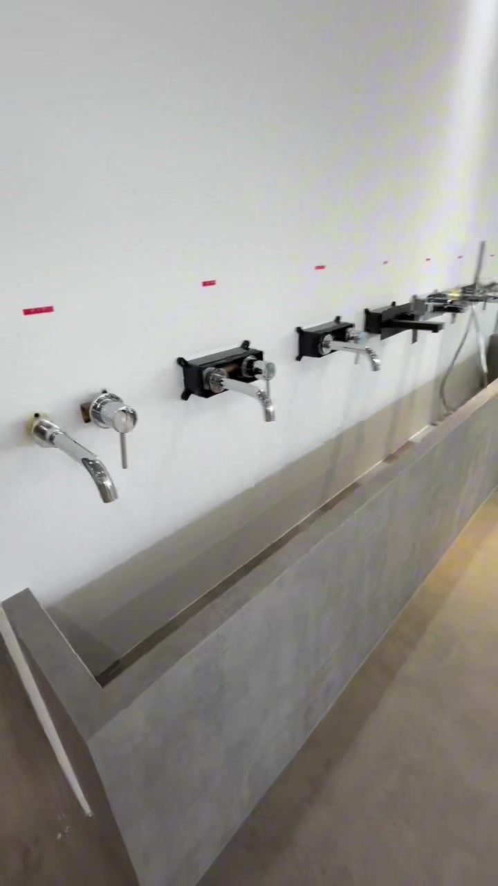 Bathroom showroom application
