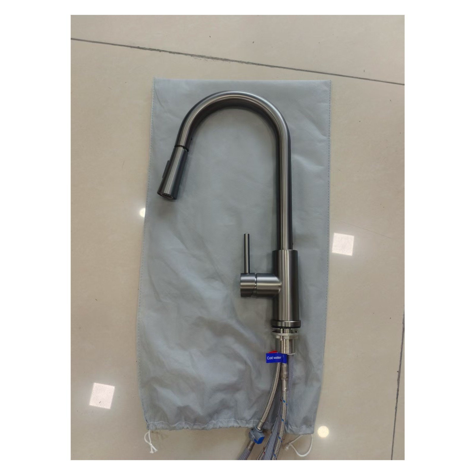 Pull-Out Kitchen Faucet CM69